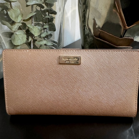 kate spade Handbags - Kate Spade Rose Pink Saffiano Leather Wallet